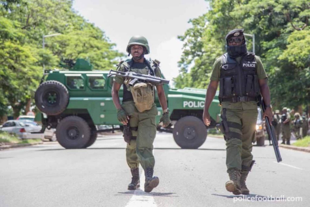 Zambia ส่งกองทัพปราบปรามความรุนแรงก่อนการเลือกตั้ง ในวันที่ 12 สิงหาคม ประธานาธิบดีเอ็ดการ์ ลุงกู มีรายงานความรุนแรงจำนวนมากในเมืองลูซากา